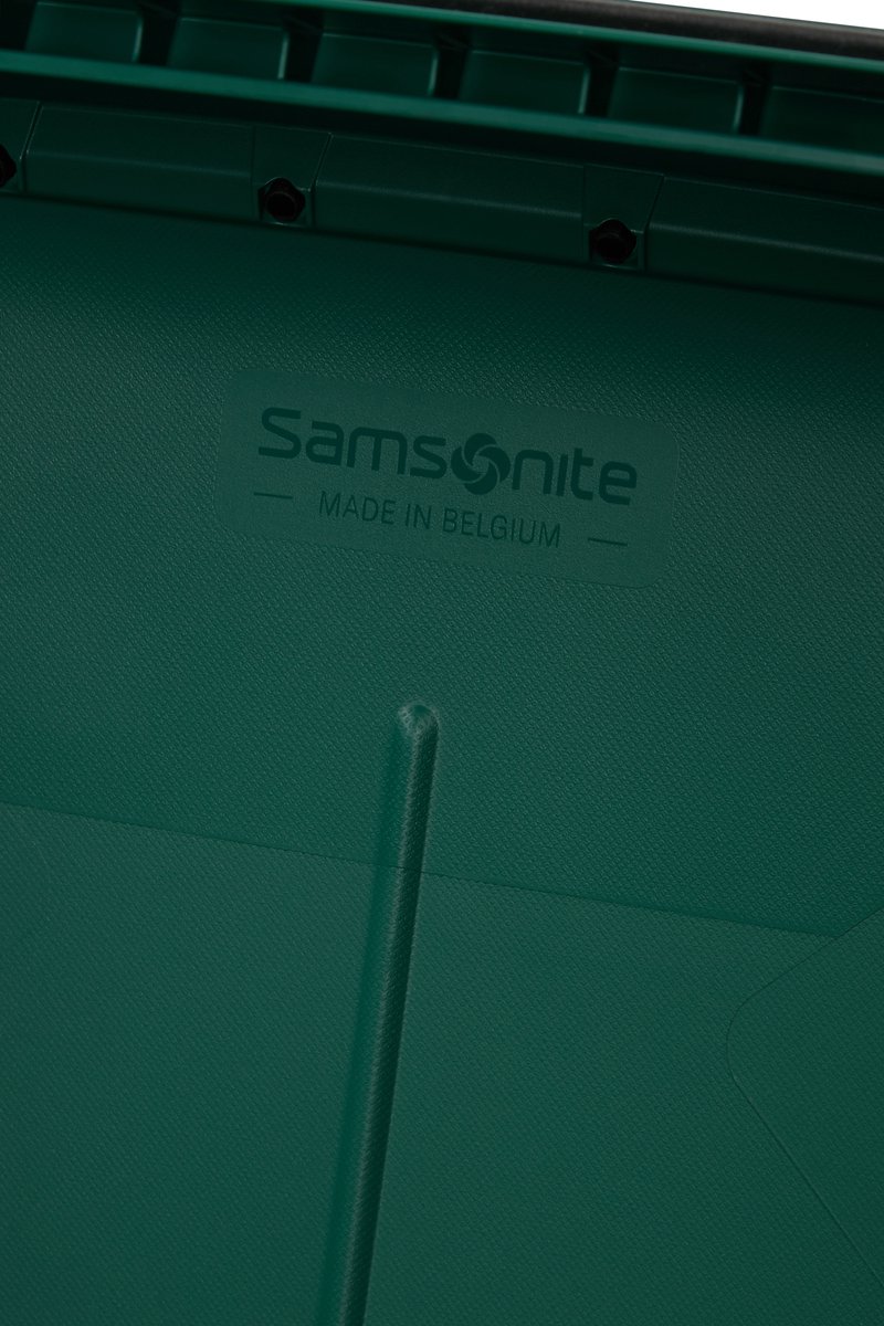 Samsonite Reiskoffer - Essens Spinner (4 wielen) 69 cm - Alpine Green - 3.7 kg